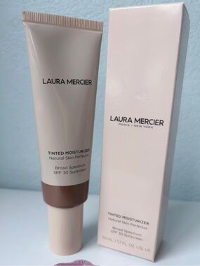 Laura Mercier Tinted Moisturizer SPF 30 5C1 Nutmeg 50mL 1.7 fl oz New In Box
